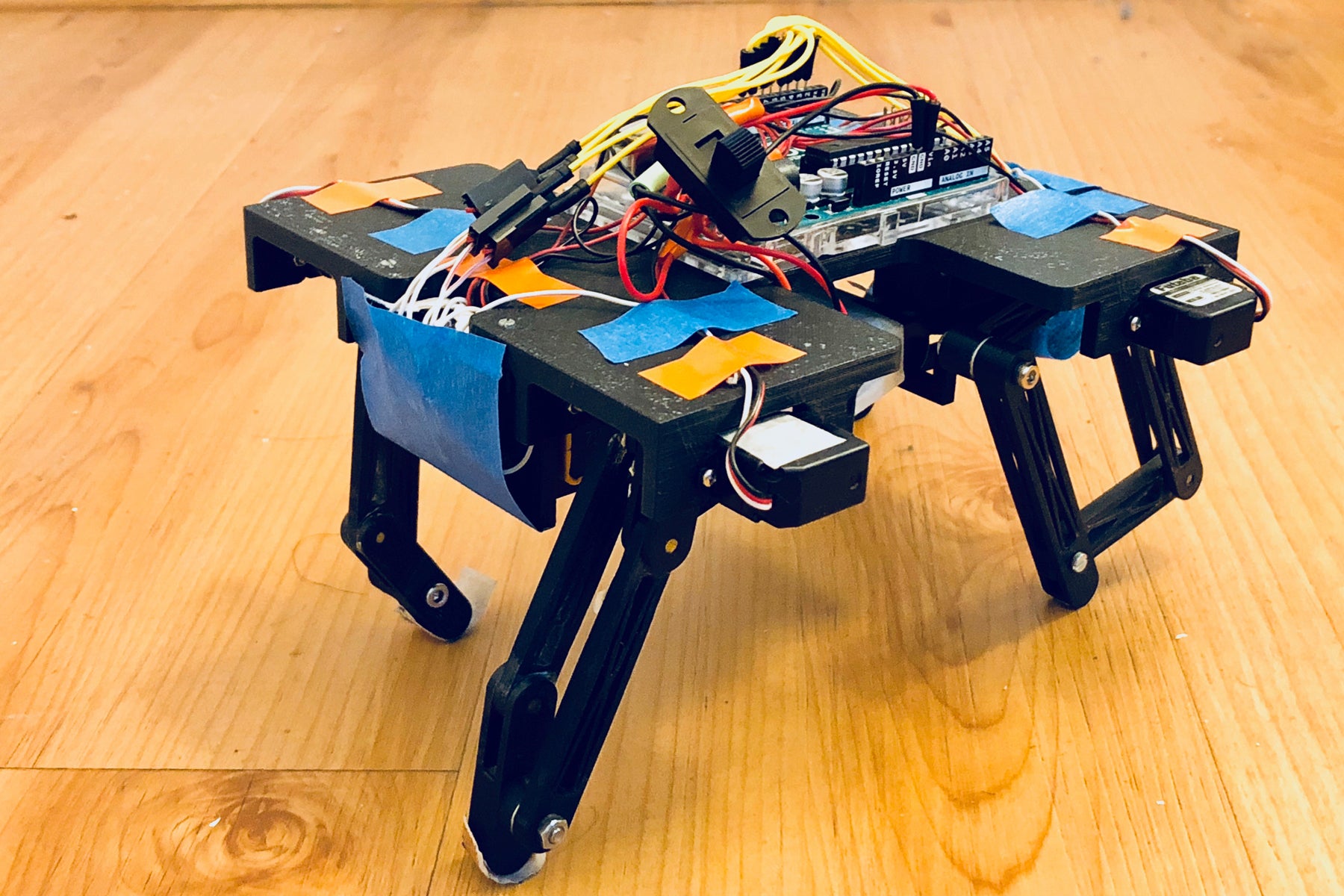 Robots Mimicking Animals, With Help From USC Students