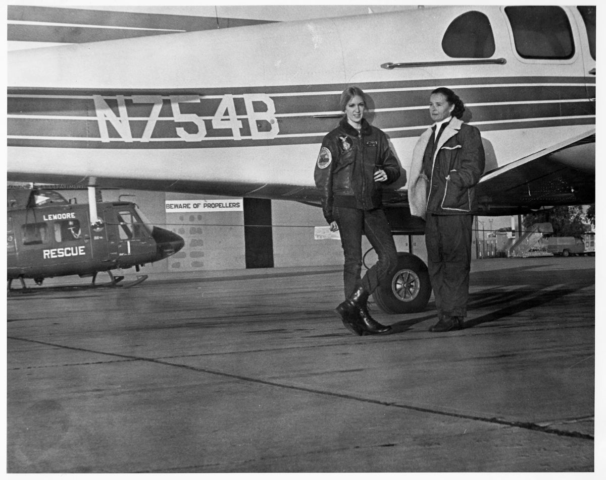 The First Female Pilot Licensed to Fly the 747 Looks Back, and Forward