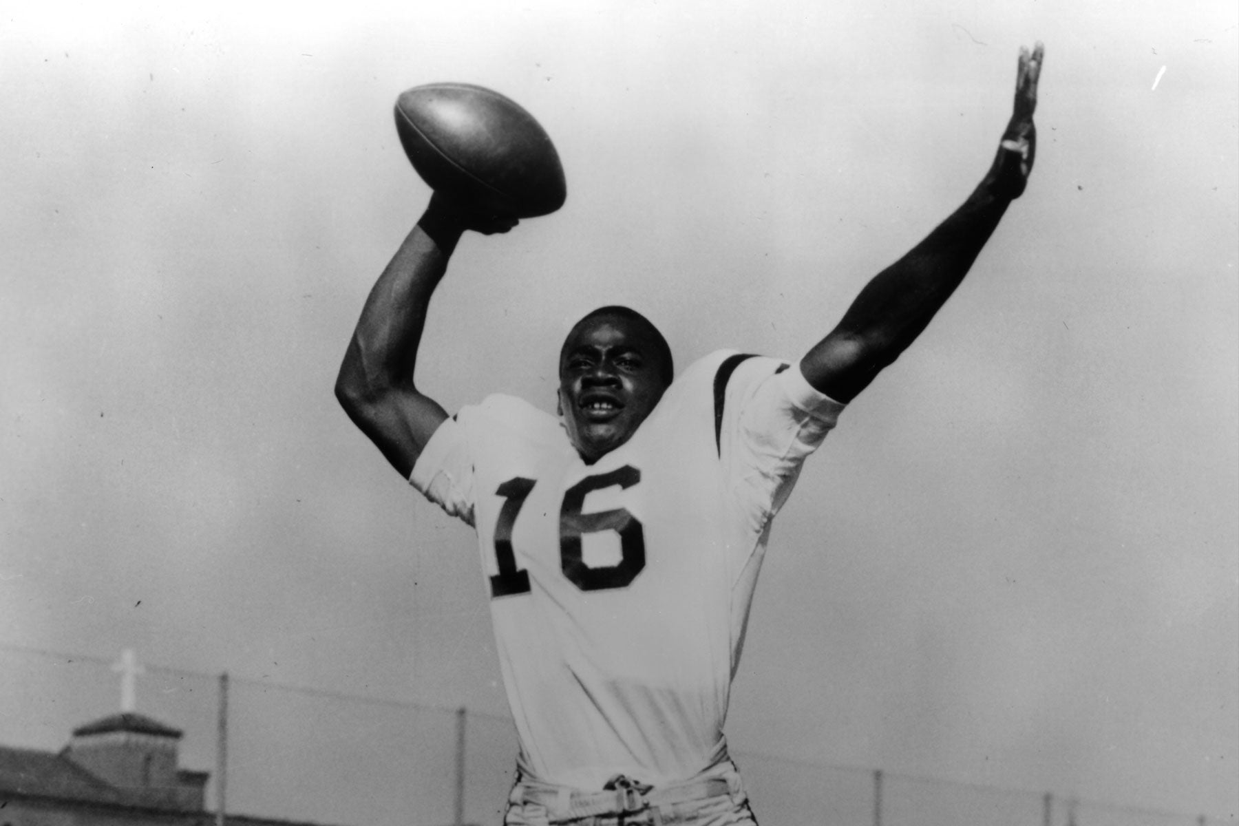 Willie Wood, USC's first black QB and Packers great, dies at 83 - Los  Angeles Times